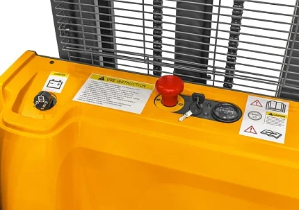 Штабелер электрический самоходный SMARTLIFT CDD15R-E (г/п 1500 кг; 3,5 м; 24В / 125Ач)