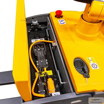 Электрическая самоходная тележка СМАРТЛИФТ (SMARTLIFT) CBD20L (г/п 2000 кг; li-ion 25,6В / 230Ач; EPS)