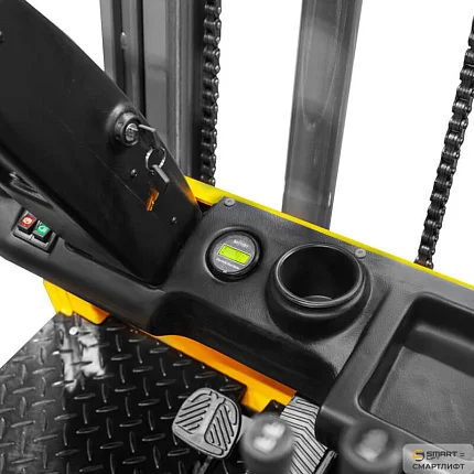 Вилочный погрузчик электрический трёхопорный СМАРТЛИФТ (SMARTLIFT) TKA15H (г/п 1500 кг; 3 м; 24В / 350Ач)