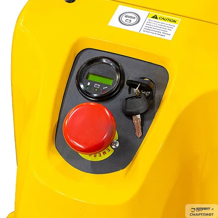 Штабелер электрический самоходный СМАРТЛИФТ (SMARTLIFT) CDDR15-III (г/п 1500 кг; 4,5 м; 24В / 240Ач)