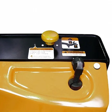 Штабелер электрический самоходный SMARTLIFT ES15-15ES (г/п 1500 кг; 3,6 м; 24В / 125Ач) 