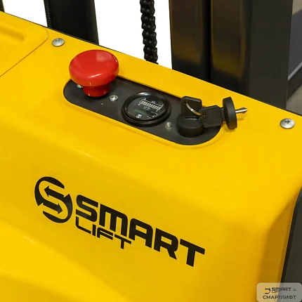 Штабелер электрический самоходный СМАРТЛИФТ (SMARTLIFT) CDD12A (г/п 1200 кг; 3 м; li-ion 24В / 60Ач)